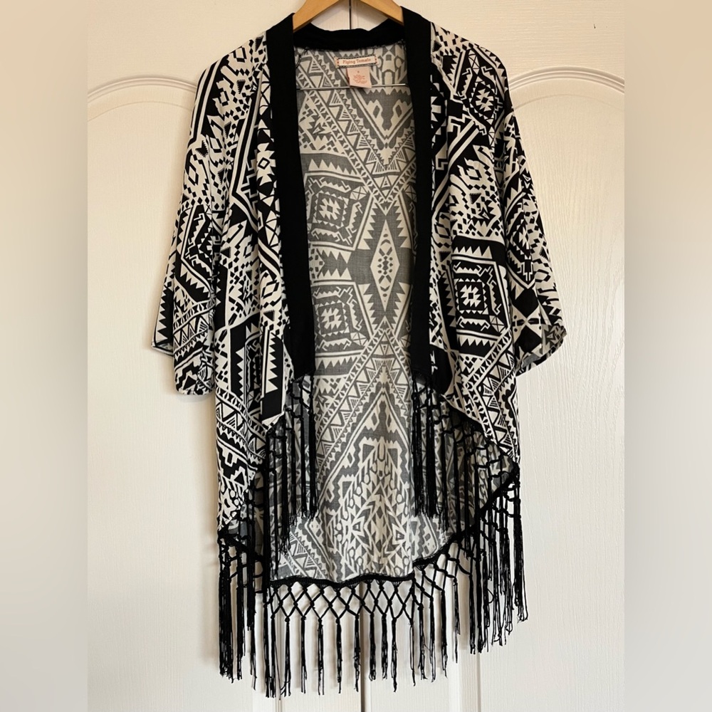 Flying Tomato Black and White Tribal Kimono w/ black fringe Boho Size S